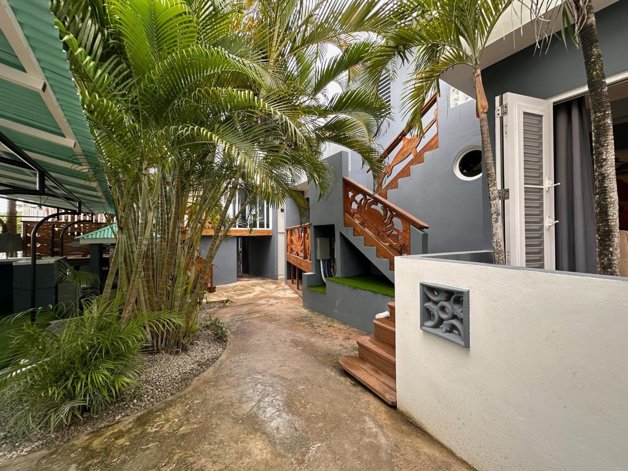 Old Crow Hotel And Suites Vieques Bagian luar foto